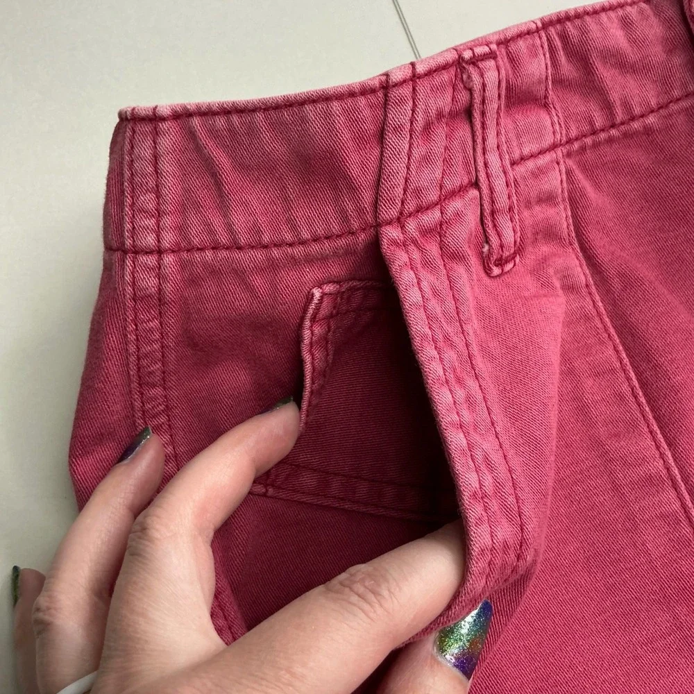 American Eagle Pink Shorts Womens Size 8 Button Fly Raw Hem Patch Pocket 5098